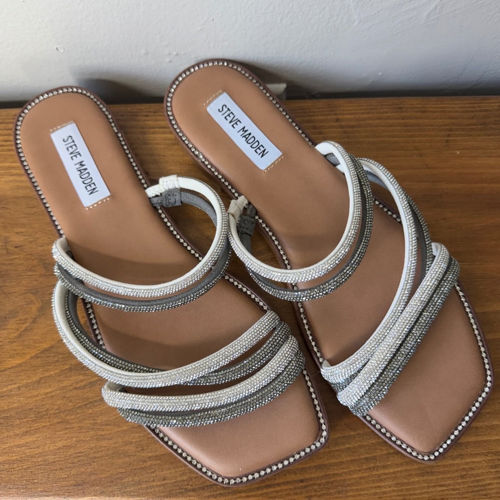 Steve Madden Streaming Rhinestone Slide Sandals Silver Tan Square Toe 8.5